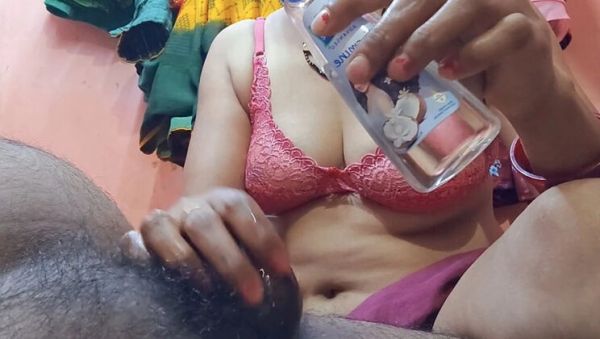 Madhu's First Night: Desi Wife Sharing in Oyo Room - Bangladeshi Village Teen Cheating - porntry.com - India on poweredporn.com