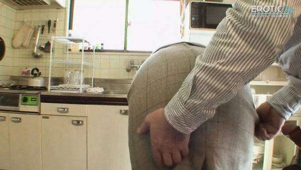 Hot Asian Housewife Gets Horny at Work and Fucks Hard - porntry.com on poweredporn.com