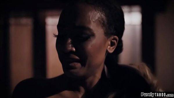 Ebony Model Ajaa Xxx Squirts Hard for Photographer - veryfreeporn.com on poweredporn.com