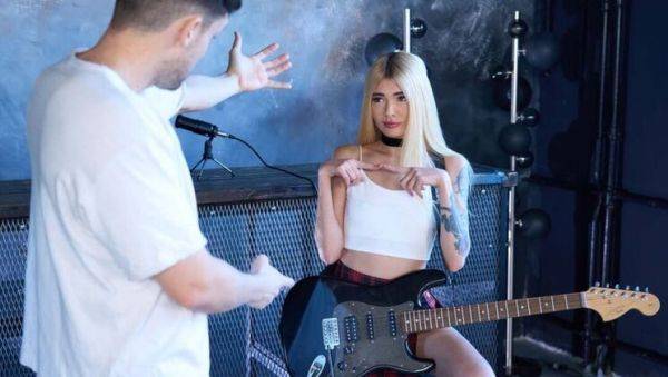 Hot Blonde Stepsister Sucks and Fucks Lucky Stepbro After Guitar Play - xxxfiles.com on poweredporn.com