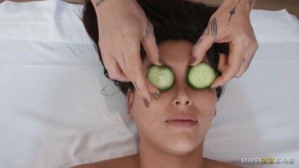 Massage For She, Nuru For He - videomanysex.com on poweredporn.com