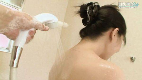 Hot Granny Akiko Oda Takes a Super Creampie in HD - xxxfiles.com on poweredporn.com