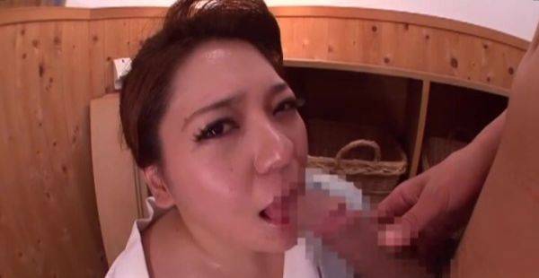 Strong cock makes Japanese mature beauty try unique POV kinks - alphaporno.com - Japan on poweredporn.com