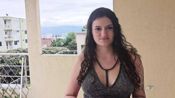 Hot Latina House Seller Fucks Client in Steamy Encounter - xxxfiles.com - Colombia on poweredporn.com