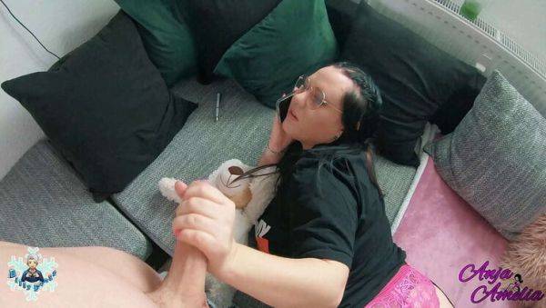 Curvy German Beauty Anja Amelia Sucks and Fucks BBC While Chatting on Phone - porntry.com - Germany on poweredporn.com