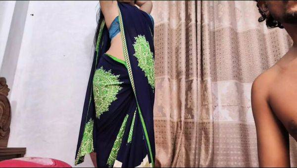 Hot Asian Girl Squirting Hard with Romantic Desi Fuck - veryfreeporn.com - India on poweredporn.com