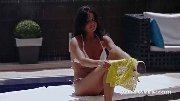 Milf aw Soraya Rico is a Mum Who Loves Cum - veryfreeporn.com on poweredporn.com