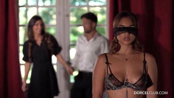 Bella Tina & Ginebra Bellucci - Anticipating Our Arrival - veryfreeporn.com on poweredporn.com