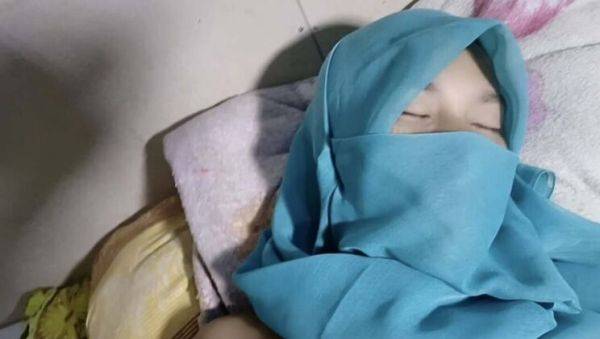 Naughty Hijab Wife Cheats on Husband with His Friend - Asian Bikini Fuck - veryfreeporn.com - Indonesia on poweredporn.com