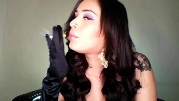 Goddess Jamie Valentine - Smoke Slut - drtuber.com on poweredporn.com