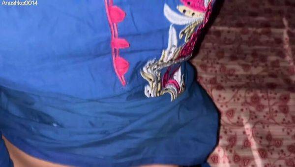 Indian Anushka Bangla Chut Fucking in HD with Hindi Audio - veryfreeporn.com - India on poweredporn.com