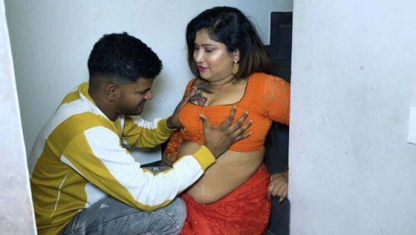 HD Hindi Audio: Engineer Fixes Internet with Hot Action - porntry.com on poweredporn.com