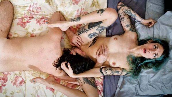 Real Amateur Homemade - Horny Alternative Girl Fucking with Beautiful Feet - Full HD Video - xxxfiles.com - Italy on poweredporn.com