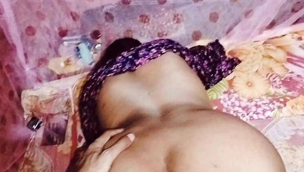Hot Bengali Stepmom Fucks Young StepSon with Dirty Talk - Desi Aunty Squirting Sex - porntry.com - India on poweredporn.com