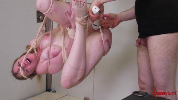 Flogged And Butt Shagged Submissive Giggles - Rebel Rhyder - txxx.com on poweredporn.com