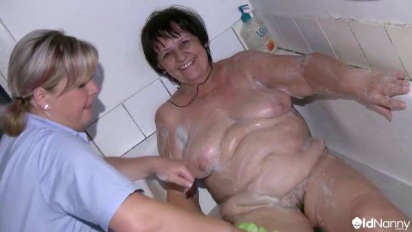 Mature Chubby Lacey Starr And Zara Du Rose Doll - videomanysex.com - Britain on poweredporn.com