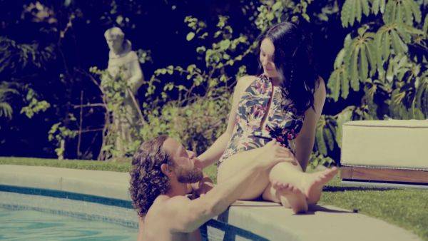 Petra Blair And Brad Newman In Outdoors - Closer - Forplay Films - upornia.com on poweredporn.com