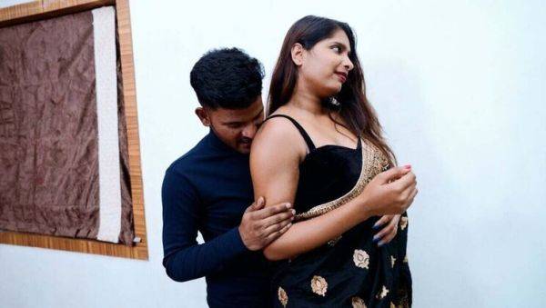 Indian pornstar Tejaswini gets hardcore fucked by Aniket while styling her hair - Blowjob, Doggy Style, and Cum in Mouth - veryfreeporn.com - India - Japan on poweredporn.com