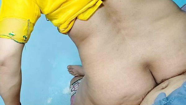 Desi Bhabhi in Yellow Dress Fucked Hard in Cowgirl, Reverse Cowgirl & Doggy Style - veryfreeporn.com - India - Pakistan on poweredporn.com