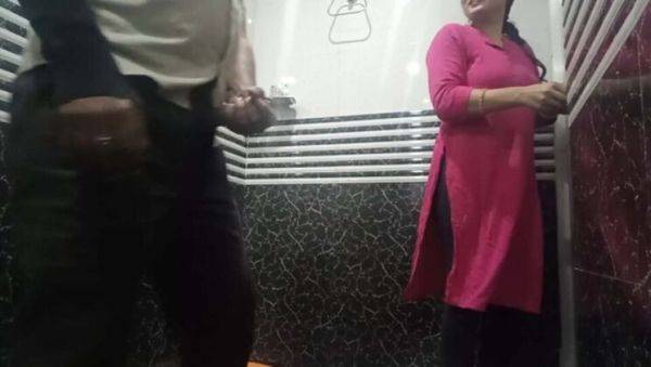 Indian Stepsister Caught Me Jerking Off in Bathroom, Then We Fucked Hard - porntry.com - India on poweredporn.com