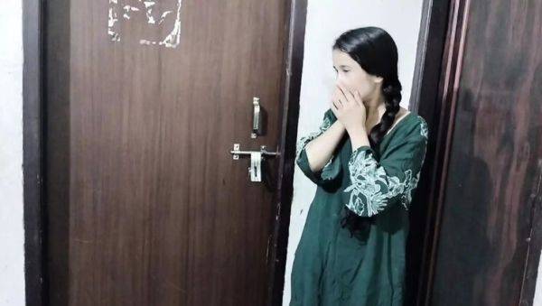 Naasrin Khan Fucked Hard by Servant - Tight Pussy Desi Teen Rough Sex - veryfreeporn.com - India on poweredporn.com