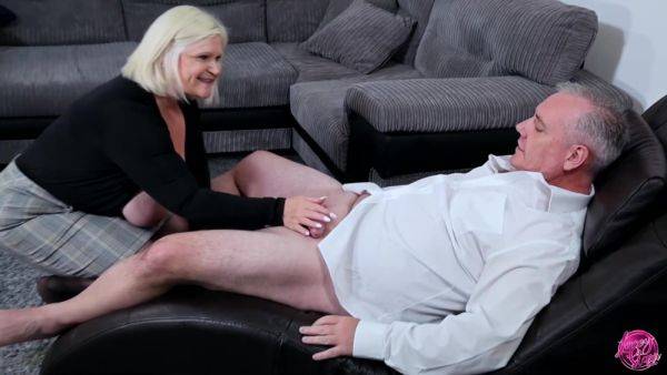 Fabulous Adult Clip Oldy Check , Its Amazing With Lacey Starr - upornia.com on poweredporn.com