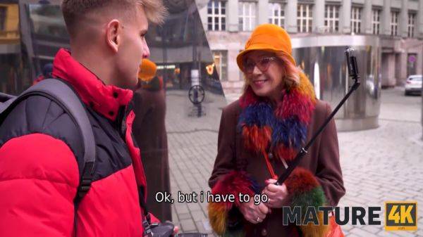 Lady Zoom In Insomniac Fuck 11 Min - videohdzog.com on poweredporn.com