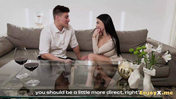 Busty Sapphire Astrea takes Jason Carrera's hard cock with open cunnilingus - hot XXX action! - veryfreeporn.com on poweredporn.com