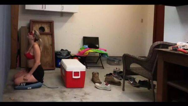 Hot Blonde MILF ScarlettRavenXO Takes Off Condom at Gloryhole for Stranger - porntry.com - Usa on poweredporn.com