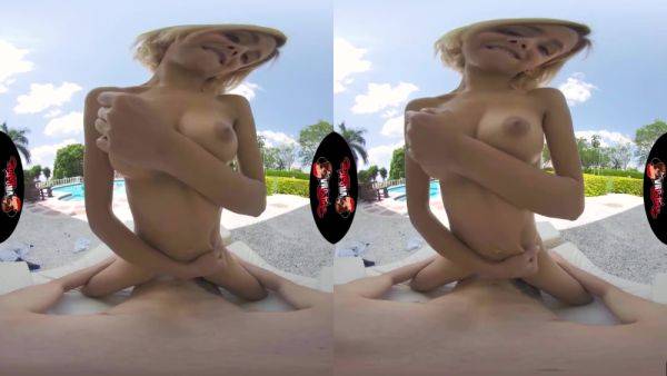 Vr Porn, Veronica Leal And Virtual Reality In Super Tight Colombian Babe Experience - videohdzog.com - Colombia on poweredporn.com