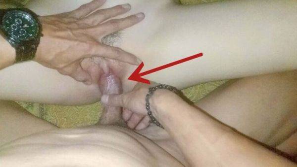 Hot Indonesian Teen 18yo Loses Virginity - Homemade Amateur Sex Goes Viral - porntry.com - Indonesia on poweredporn.com