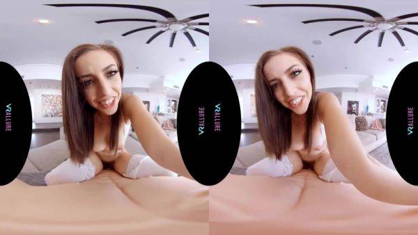 Gorgeous Brunette With Great Natural Tits Fucks Her - Virtual Reality And Spencer Bradley - videohdzog.com on poweredporn.com