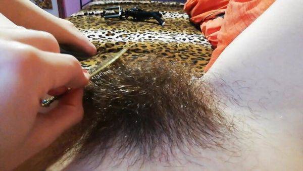 Hairy MILF Pussy Closeup - Bush Brushing Fetish with Cuteblnde666 - veryfreeporn.com on poweredporn.com