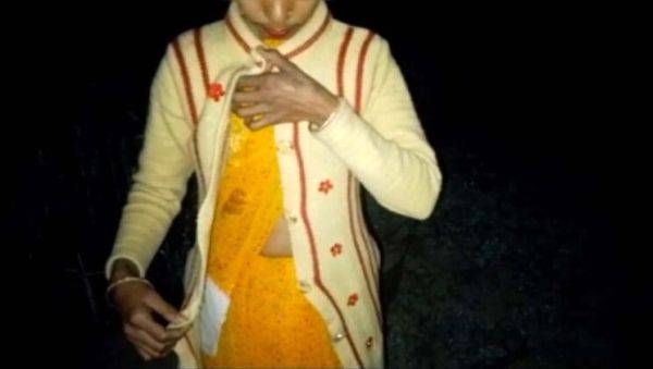 Desi Bhabhi Gets Fucked Hard by Devar in Steamy Indian Sex Scene - veryfreeporn.com - India on poweredporn.com