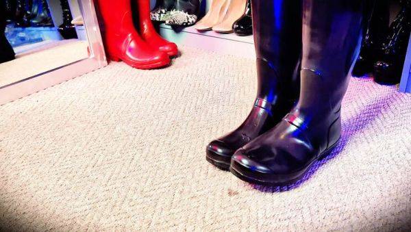 Redhead Shannon Huxley Sucks Oscar Thickk's Dick in Sloppy Spit Challenge - porntry.com - Britain on poweredporn.com