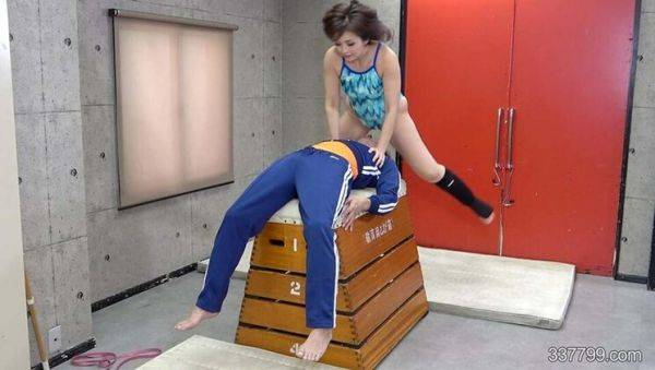 Japanese Female Teacher Dominates Students in Gym Class - Facesitting & Trampling - xxxfiles.com - Japan on poweredporn.com