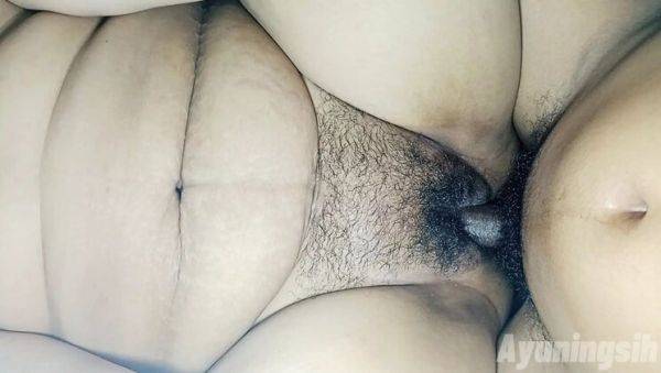 Stepmom Seduces Step Son on Cold Night - Fingering and Titty Fucking in Homemade Indonesian Video - xxxfiles.com - Indonesia on poweredporn.com