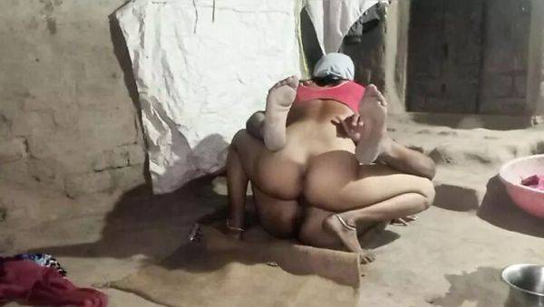 Hot Desi Wife Gets Fucked Hard by Her Husband - Indian Couple Sex - xxxfiles.com - India on poweredporn.com