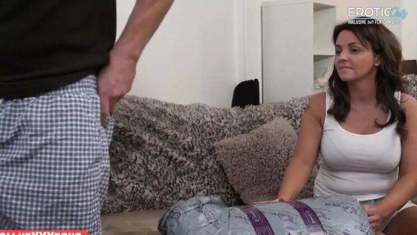 Hot MILF Sienna Hudson catches stepson with hole in pants and fucks him hard - xxxfiles.com on poweredporn.com