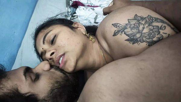 Mallu Couple Hot Saree Sex - Indian Wife Fucked Hard in Bedroom - xxxfiles.com - India on poweredporn.com