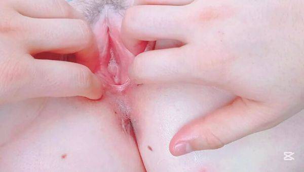 Petite Teen Fingering Her Tight Pink Pussy Close Up - Amateur Virgin First Time - xxxfiles.com - Russia - Colombia on poweredporn.com