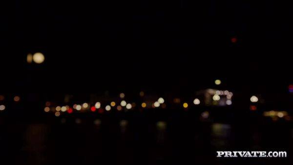 Milf Noemi Has a Threeway With Two Hard Cocks Outside - veryfreeporn.com on poweredporn.com