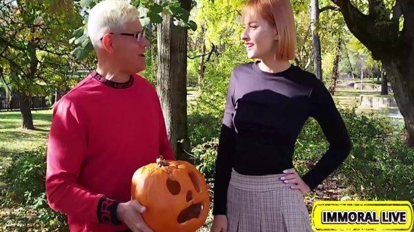 Pumpkin Crushed Cum Slave, Dollys Vengeful Gangbang For 12 Min - Dolly Dyson, Brad Knight And Porno Dan - videohdzog.com on poweredporn.com