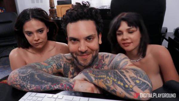 Gabbie Carter And Violet Starr - Hottest Sex Clip Threesome Great - txxx.com on poweredporn.com