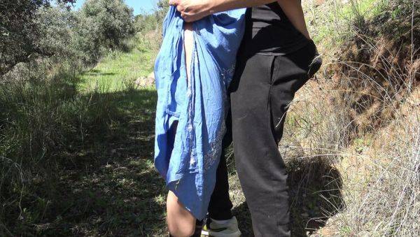 Hot Pakistani Stepmom Souzan Halabi Gives Handjob & Swallows Huge Cum From Stepson - veryfreeporn.com - Pakistan on poweredporn.com