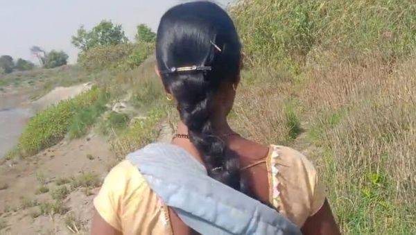 Desi Village Wife RadhaDevi Outdoor Hardcore Fuck - Indian Aunty Creampie Sex - xxxfiles.com - India - Japan on poweredporn.com