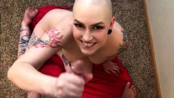 Mizz Amanda Marie Suck Fuck and Cum on my Bald Head - drtuber.com on poweredporn.com