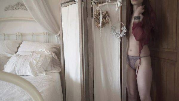 Hot Indian Teen Dolls Cult Plays With Her Tiny Pussy - Solo Masturbation in 4K - xxxfiles.com - India - Italy on poweredporn.com