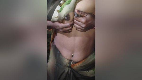 Sexy Wife - Kanada Wife Sexy Milky Boobs - desi-porntube.com on poweredporn.com