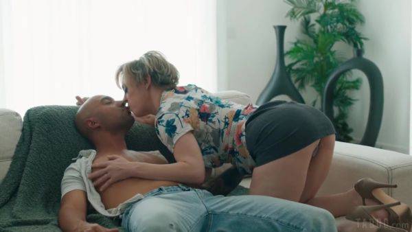 Im Sure Shed Understand - videomanysex.com on poweredporn.com